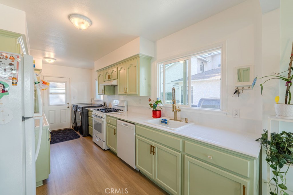 4344 Gondar Property Photo 19