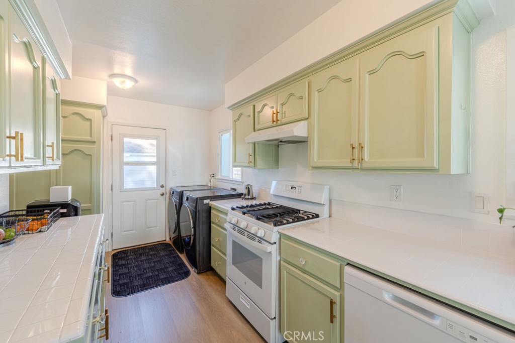 4344 Gondar Property Photo 21