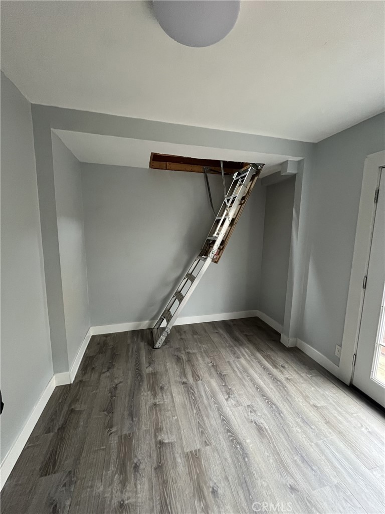 21062 Larchmont Property Photo 9