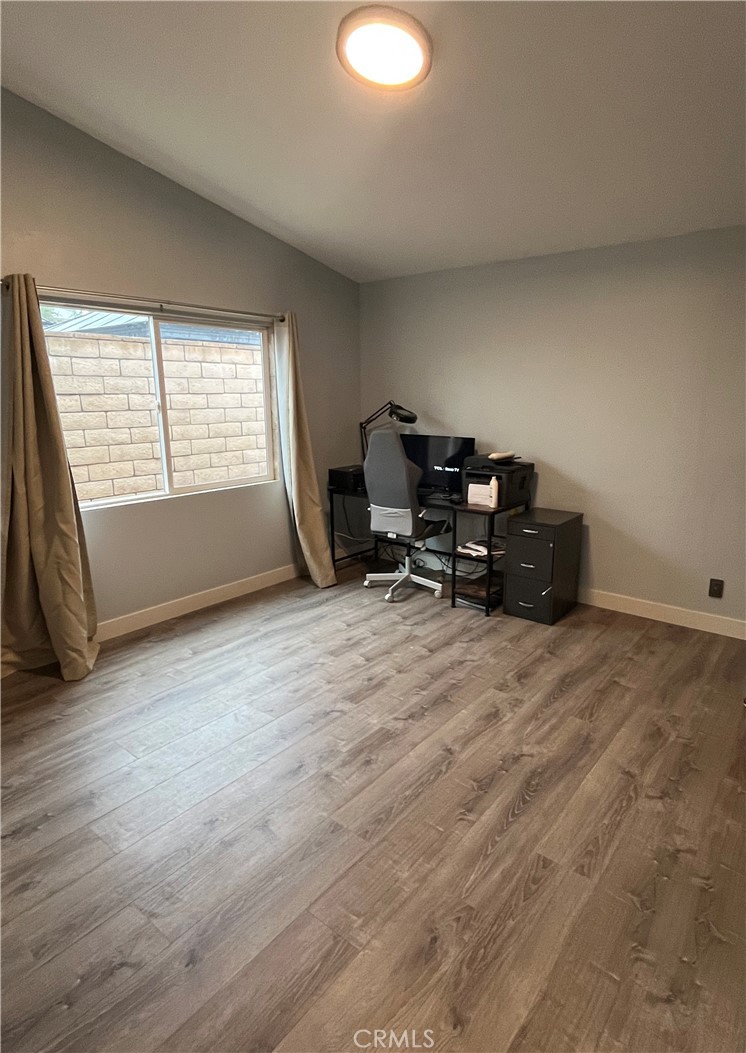 21062 Larchmont Property Photo 11