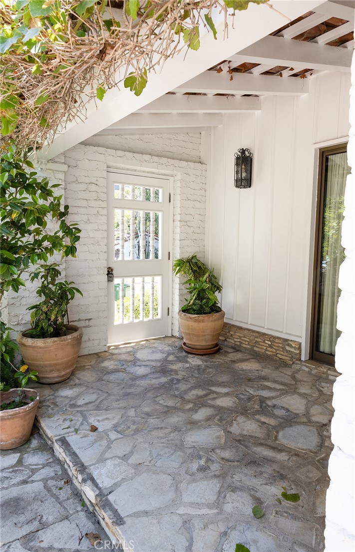 10781 Lindbrook Property Photo 9