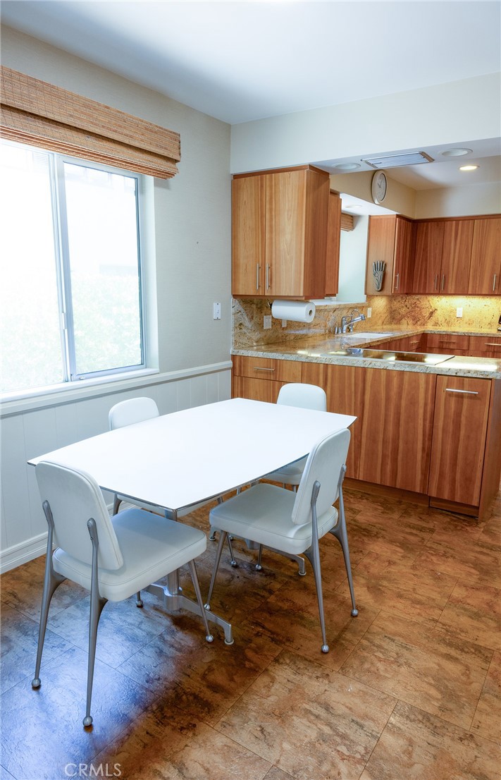 10781 Lindbrook Property Photo 16