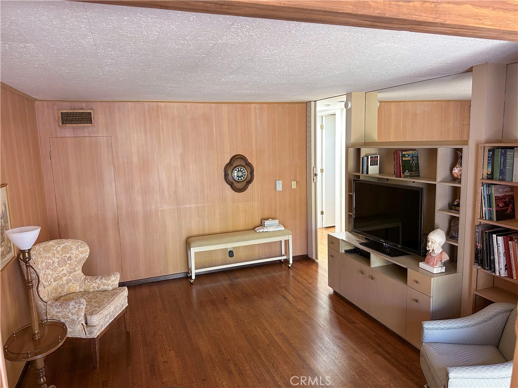 10781 Lindbrook Property Photo 23