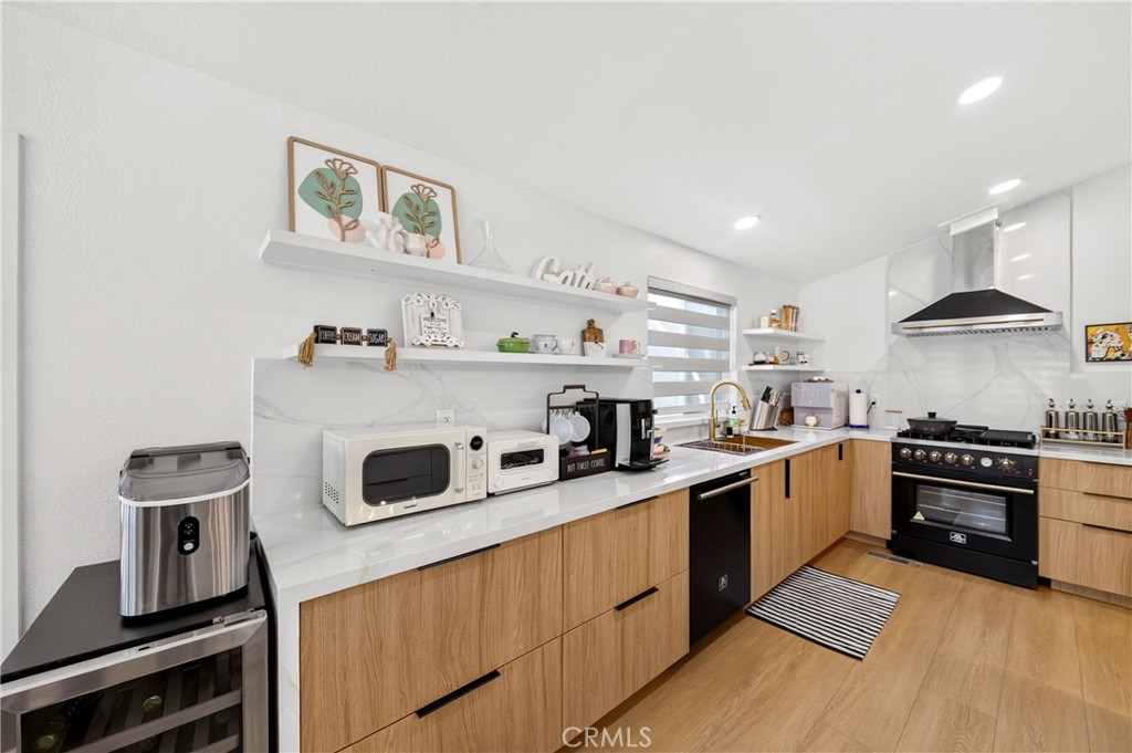 1550 Rimpau Avenue 59 Property Photo 12