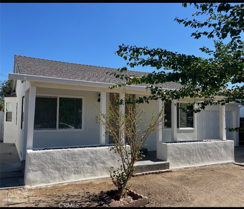 11822 Rialto Property Photo 1