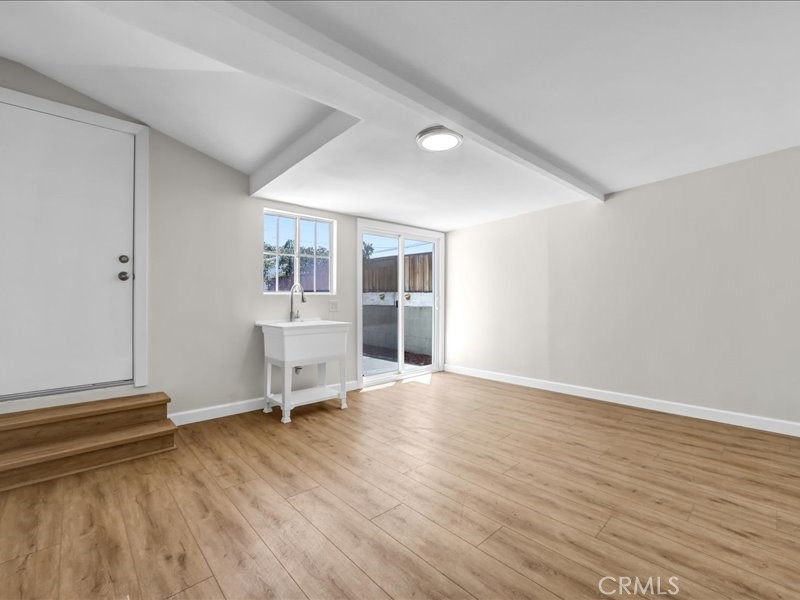 11822 Rialto Property Photo 14