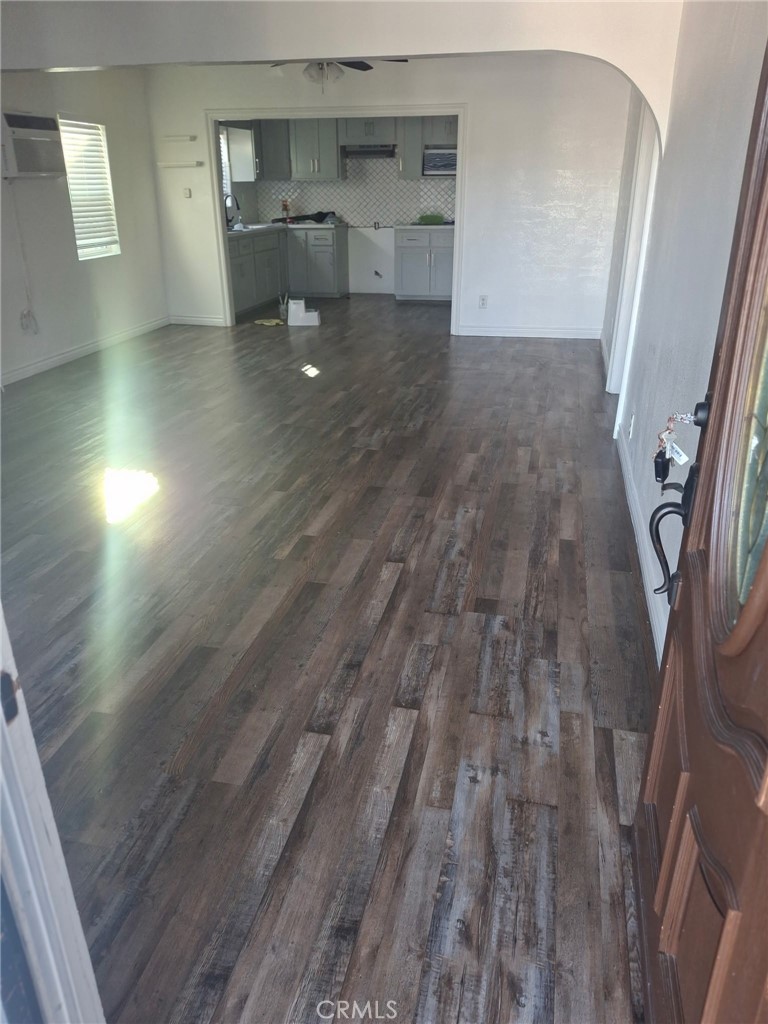 1147 Rosalind Property Photo 3