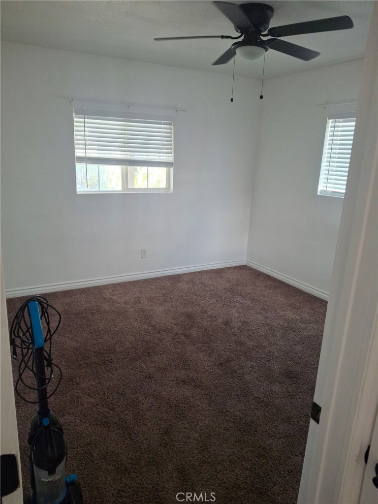 1147 Rosalind Property Photo 4
