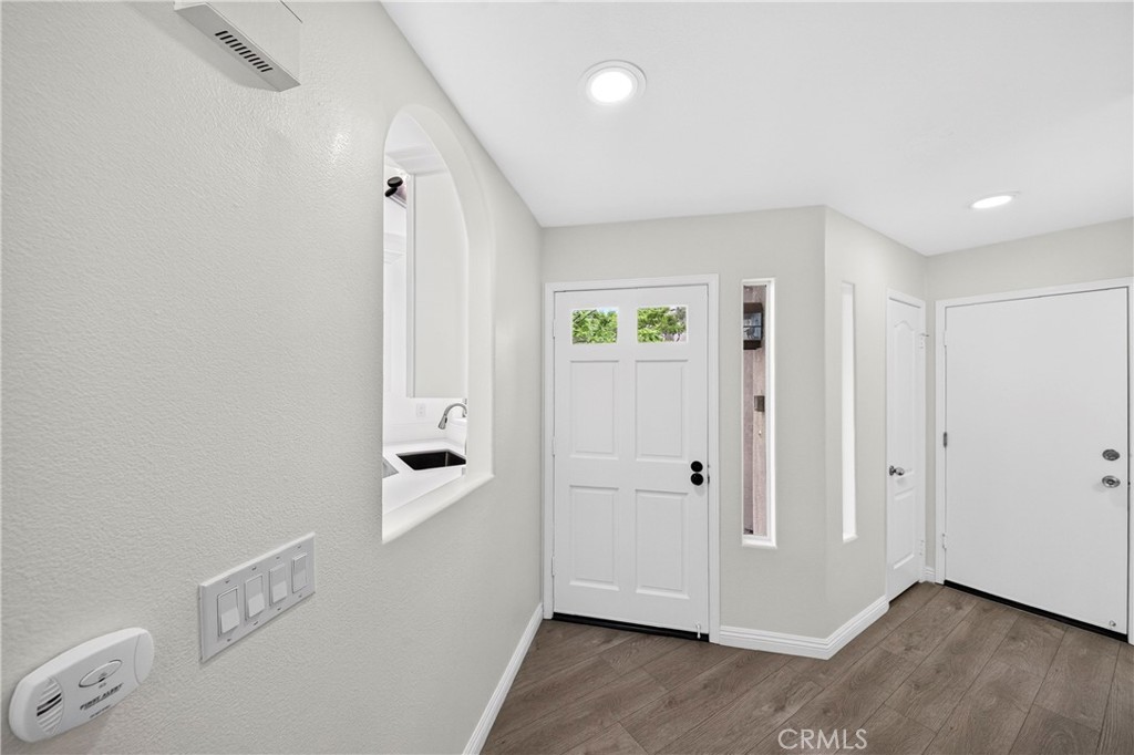2163 Camellia Lane Property Photo 5