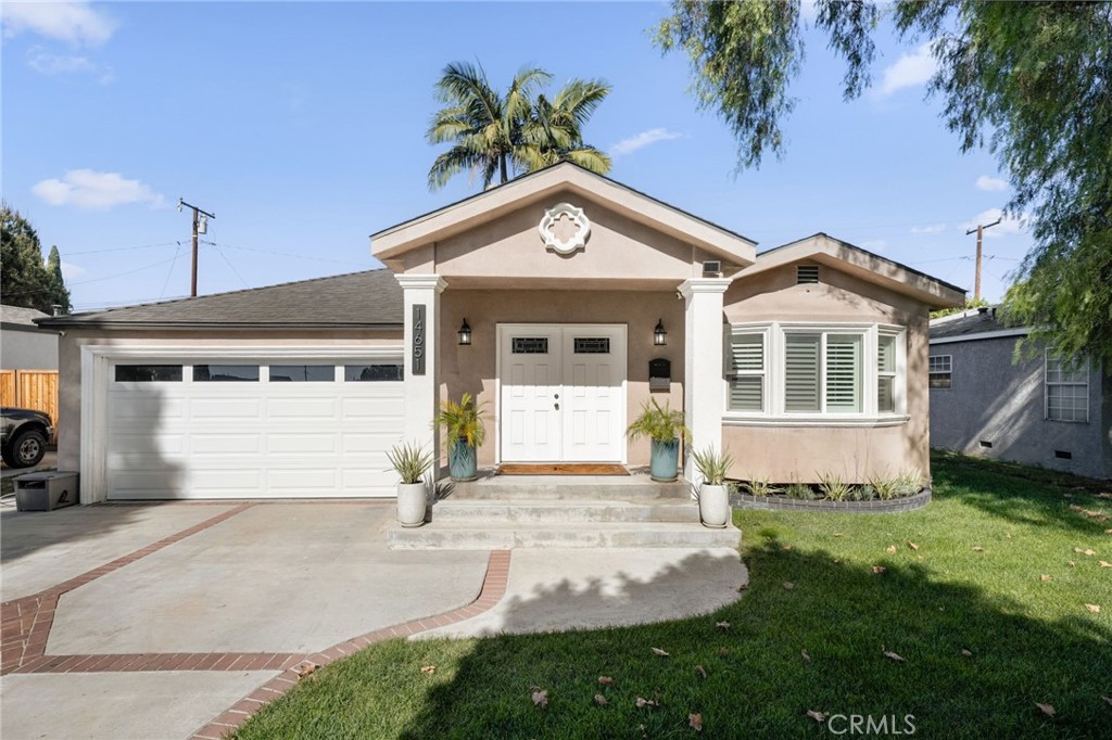 14651 Carnell Property Photo 5