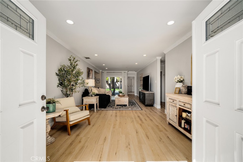 14651 Carnell Property Photo 7