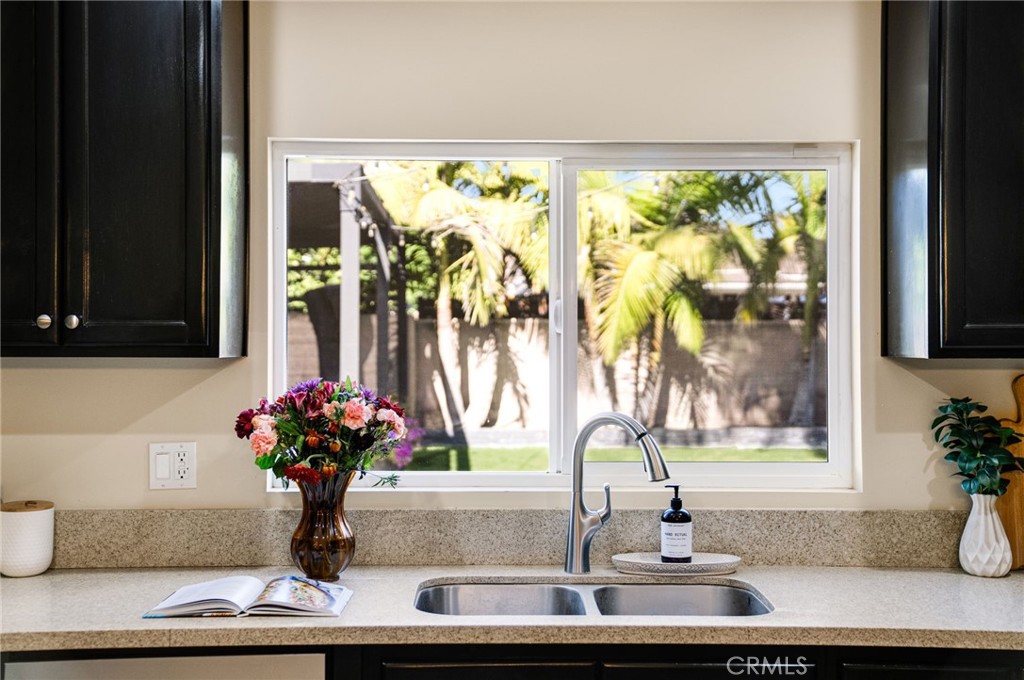 14651 Carnell Property Photo 15