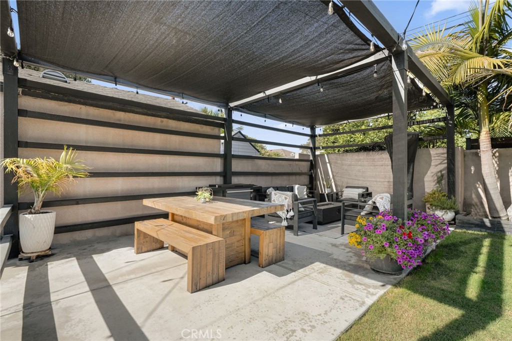 14651 Carnell Property Photo 33