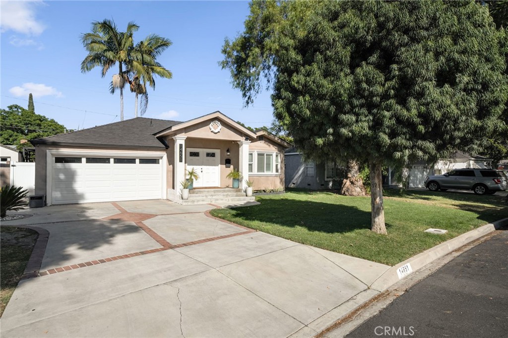 14651 Carnell Property Photo 36