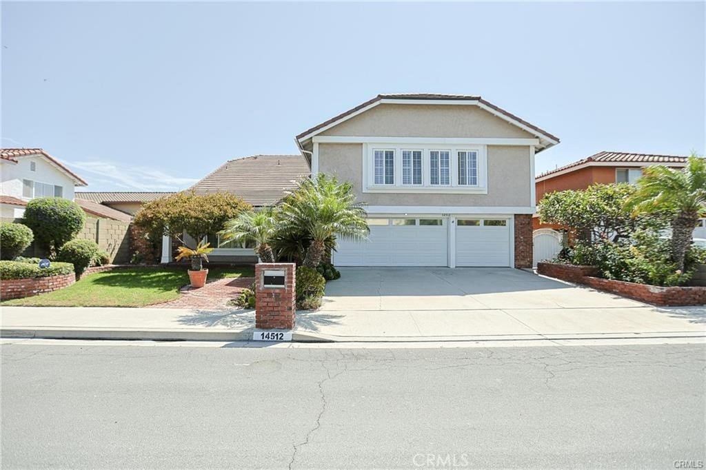 14512 Southfield Property Photo 2