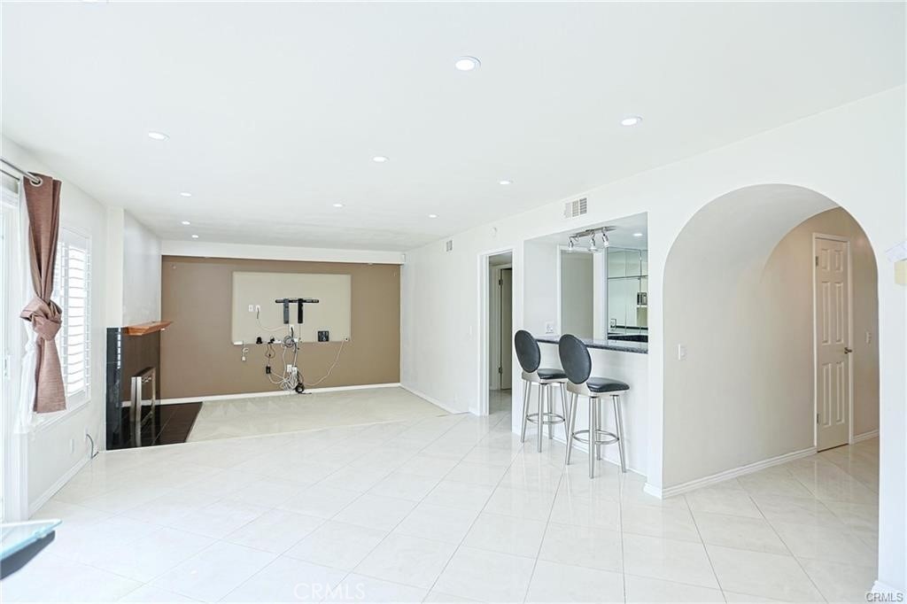 14512 Southfield Property Photo 11