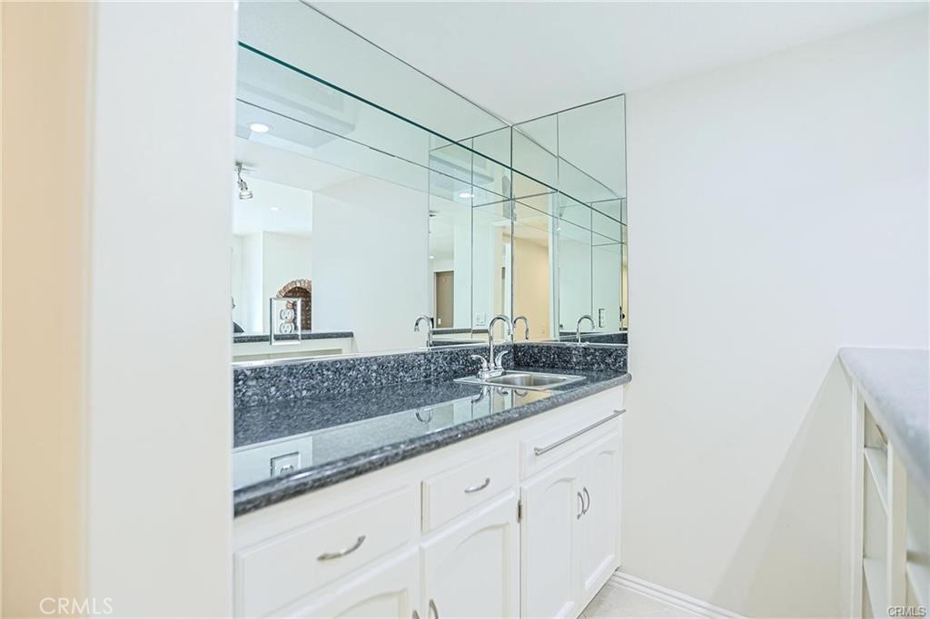 14512 Southfield Property Photo 19