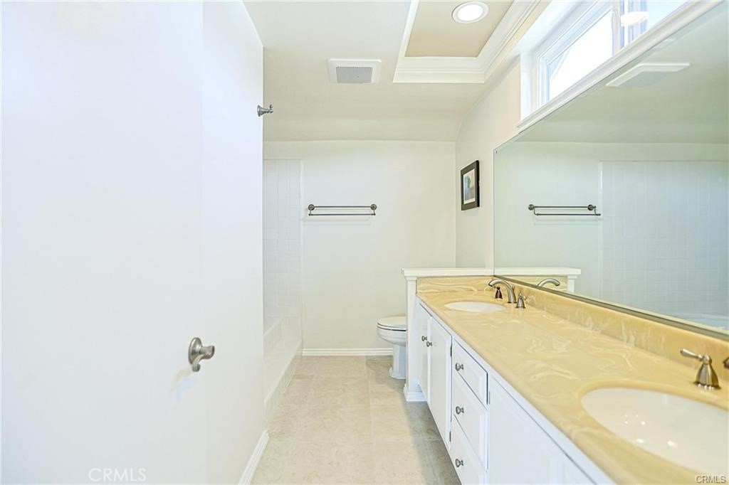 14512 Southfield Property Photo 21
