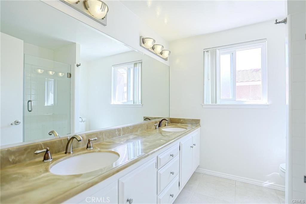 14512 Southfield Property Photo 24