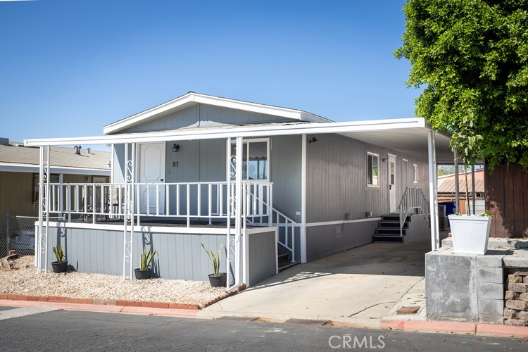4041 Pedley 87 Property Photo 1
