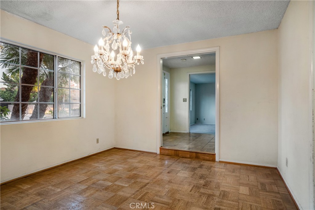 3141 E Palmyra Avenue Property Photo 9