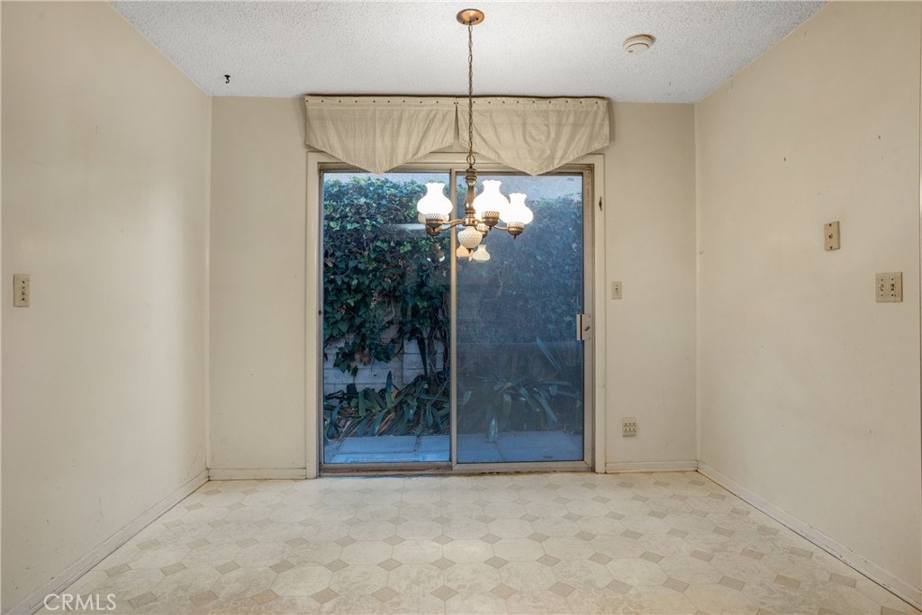 3141 E Palmyra Avenue Property Photo 12