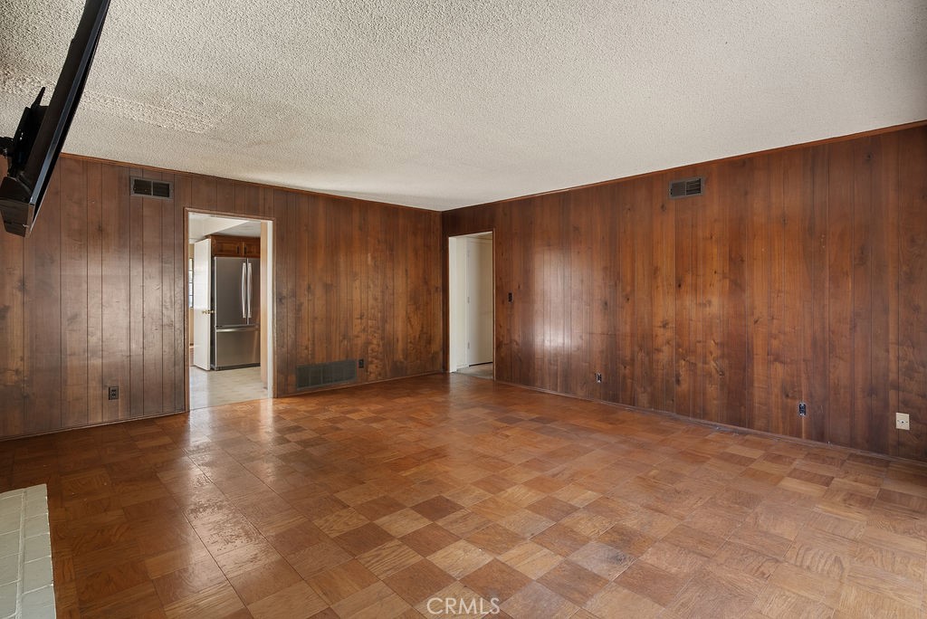 3141 E Palmyra Avenue Property Photo 16