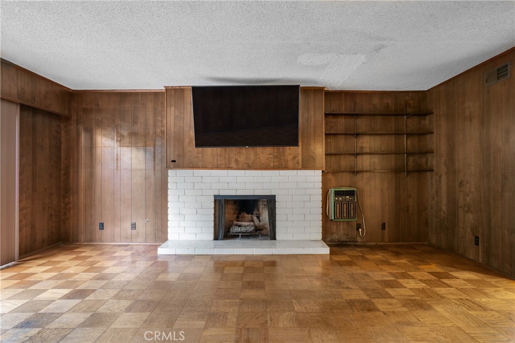 3141 E Palmyra Avenue Property Photo 18