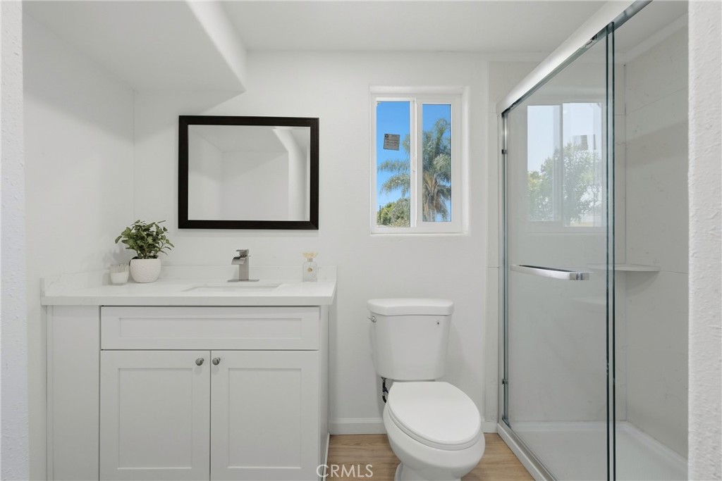 2065 W Orange Grove Property Photo 18