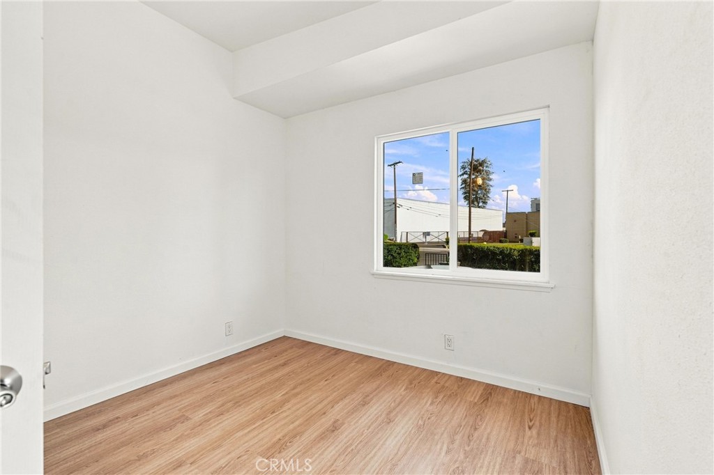 2065 W Orange Grove Property Photo 19