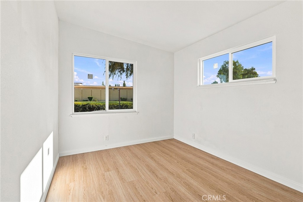 2065 W Orange Grove Property Photo 21