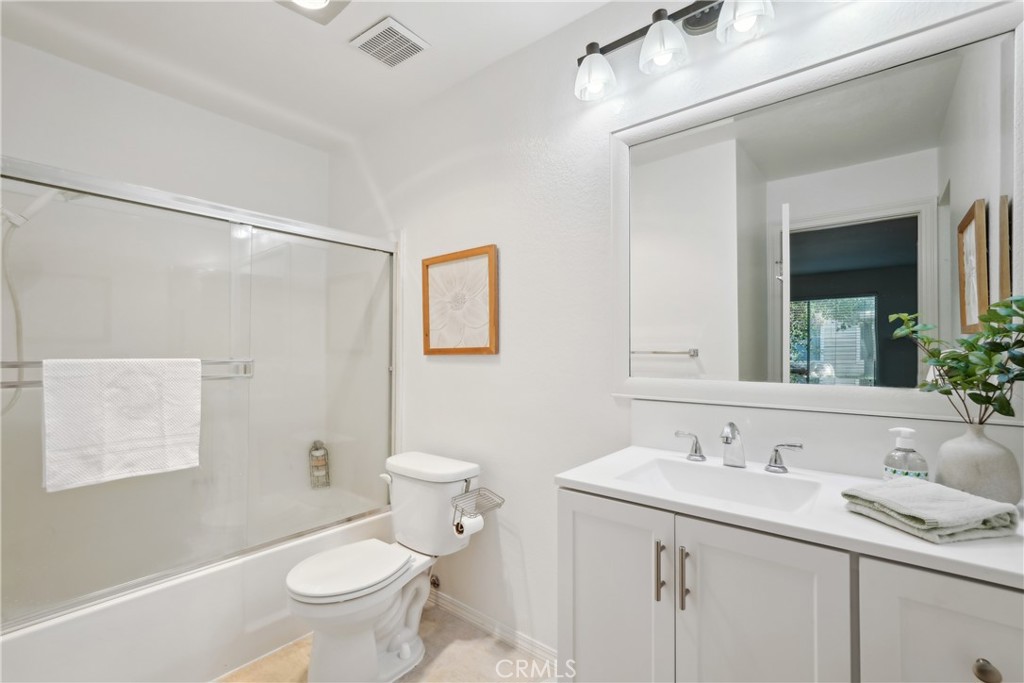 22230 S Vermont Avenue 102b Property Photo 6