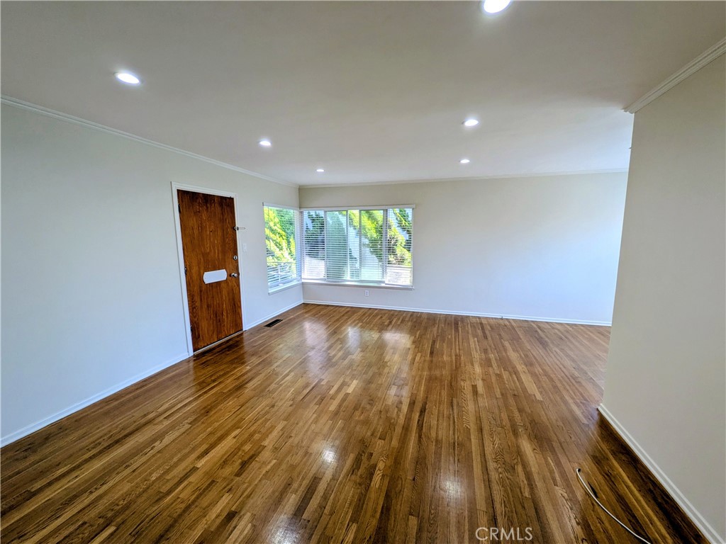 1019 6th Street 5 Property Photo 3