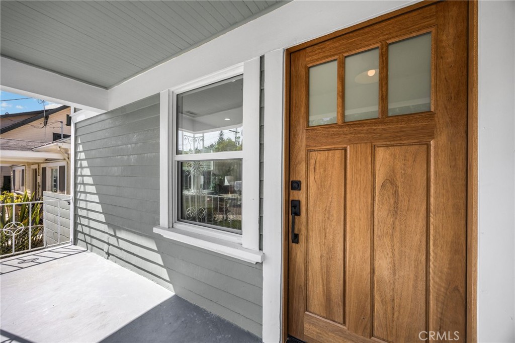 724 Solano Property Photo 5