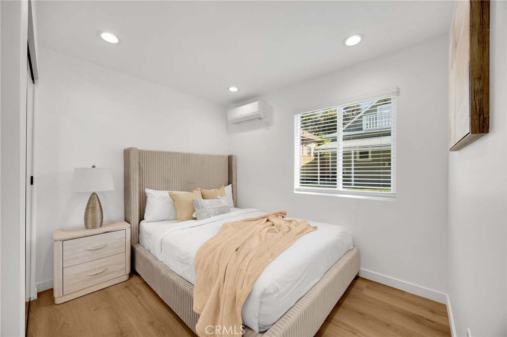 724 Solano Property Photo 31