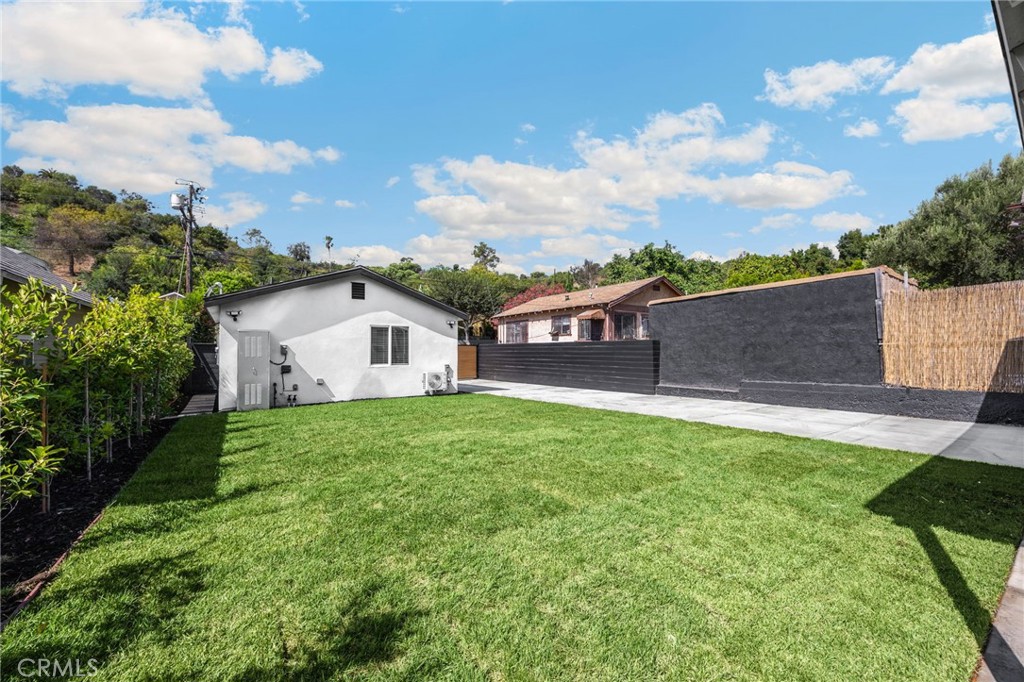 724 Solano Property Photo 36