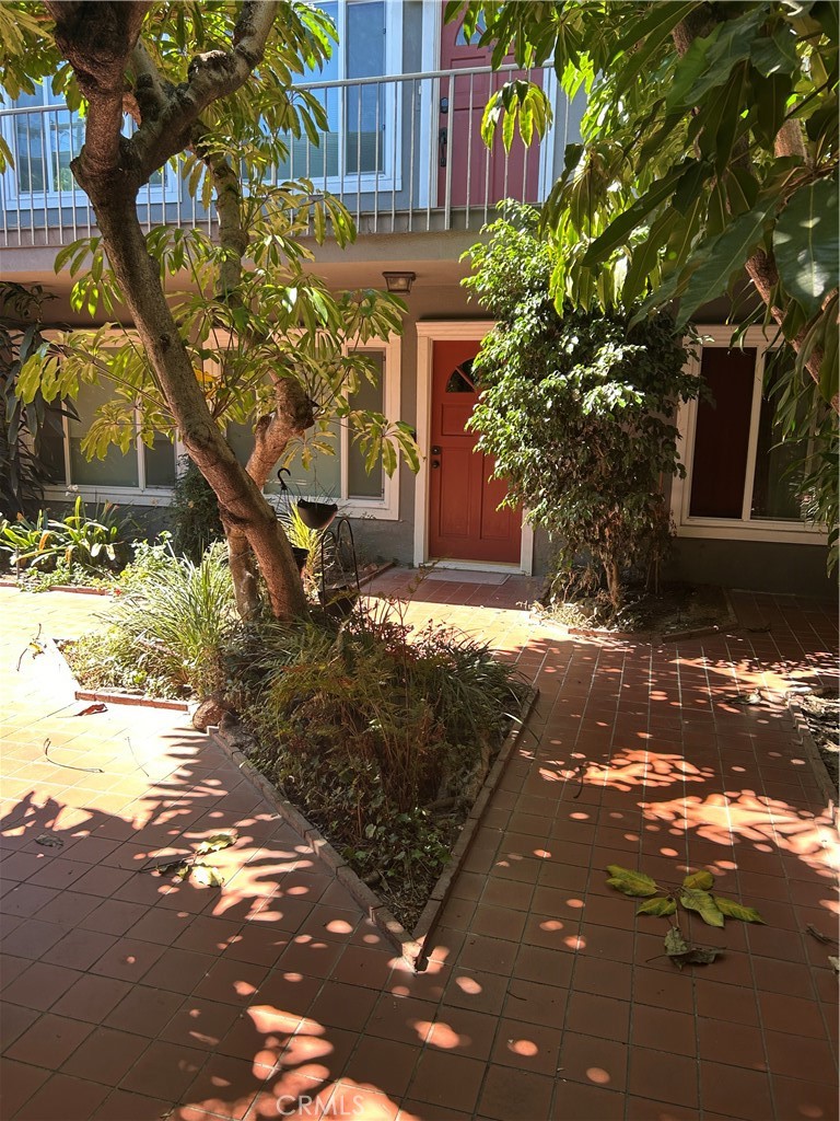10600 Eastborne 6 Property Photo 1