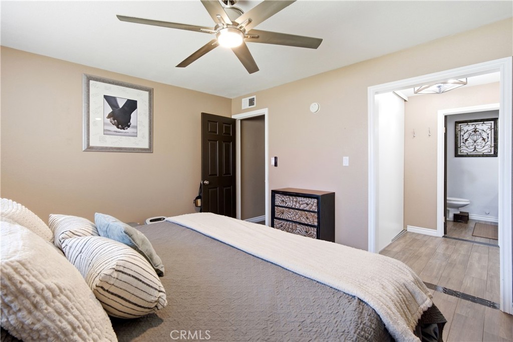 5046 Lakeview Avenue 24 Property Photo 10