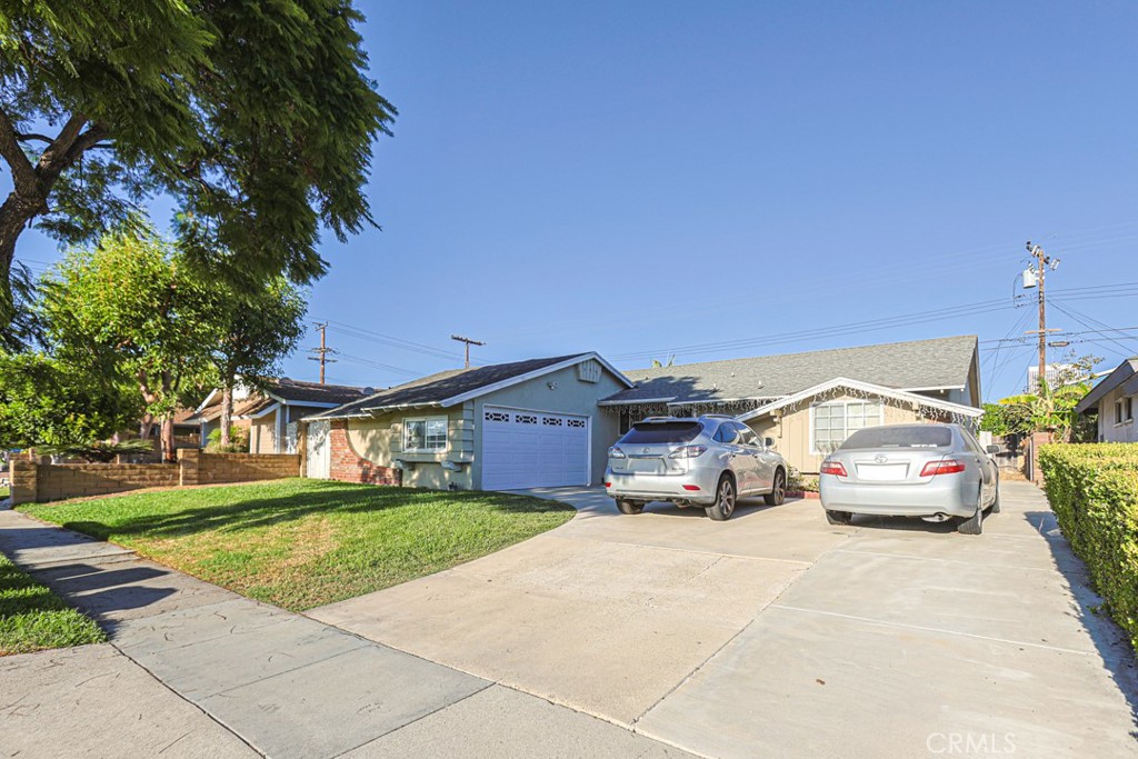 12532 Spinnaker Street Property Photo