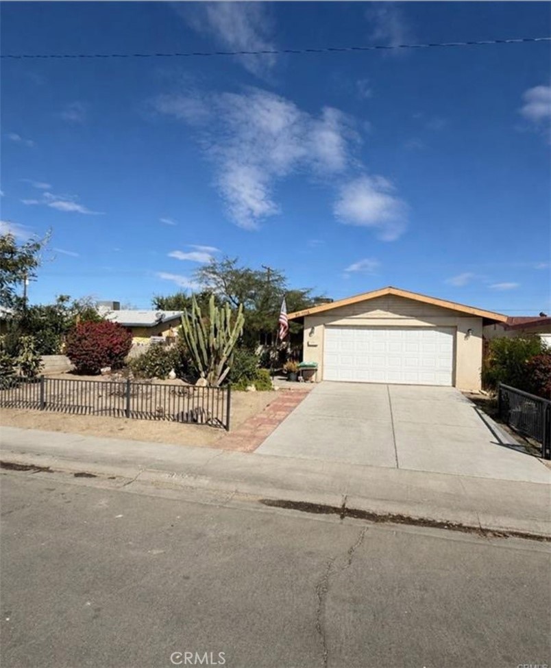 83558 Tourmaline Property Photo 1