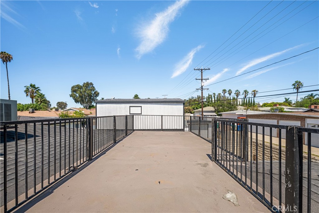 3622 Pacific Property Photo 36