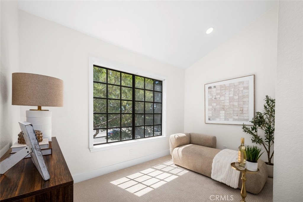 6013 Loynes Property Photo 26