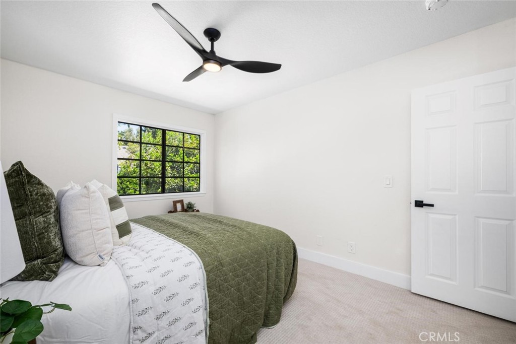 6013 Loynes Property Photo 31
