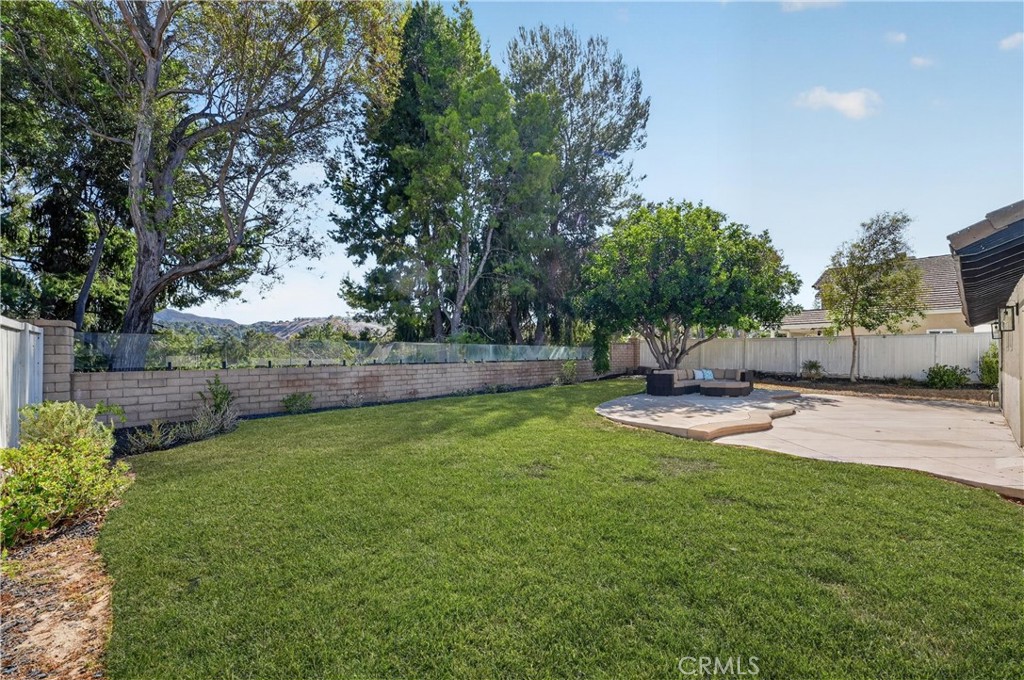 24604 Via Vallarta Property Photo 4