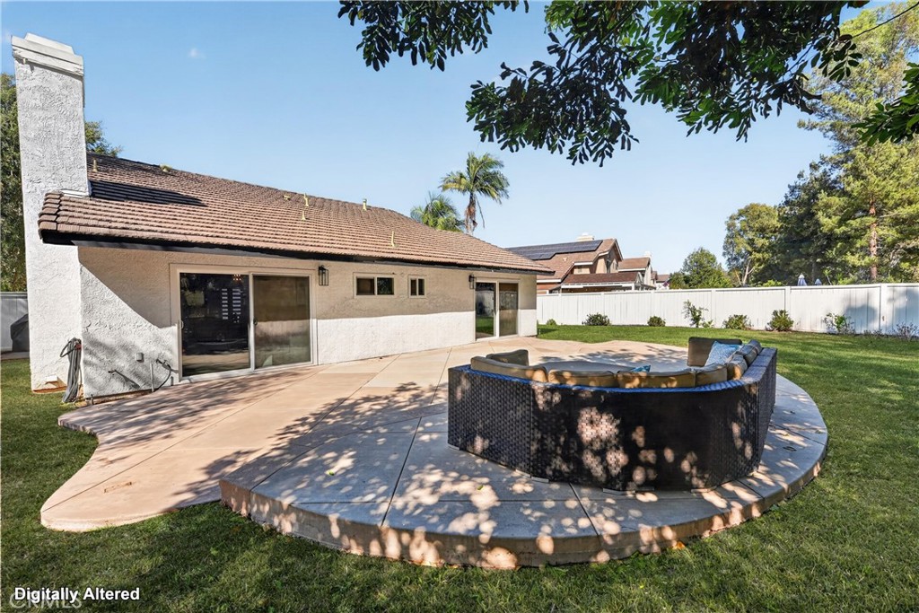 24604 Via Vallarta Property Photo 5