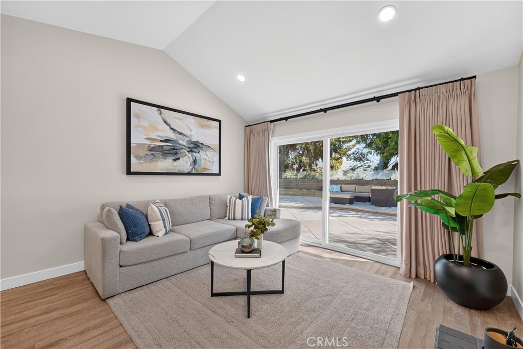 24604 Via Vallarta Property Photo 16