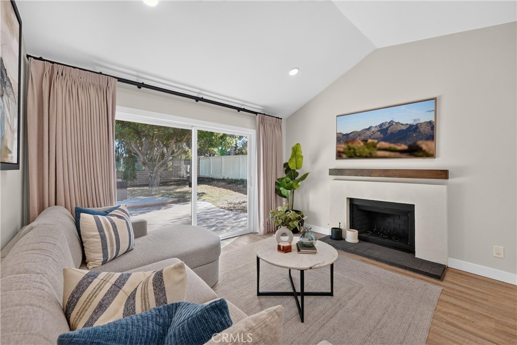 24604 Via Vallarta Property Photo 17