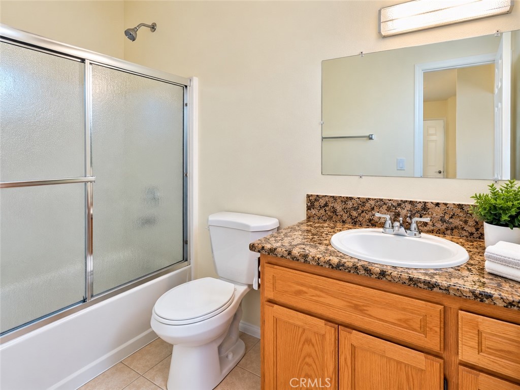 2319 Shore Isle Avenue Property Photo 3