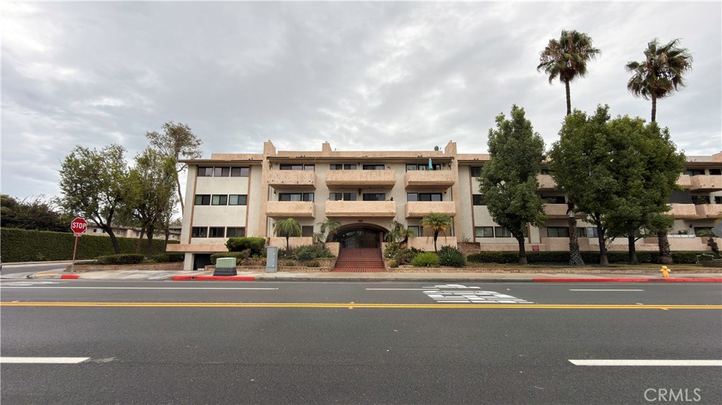 12300 Montecito Road 24 Property Photo 34