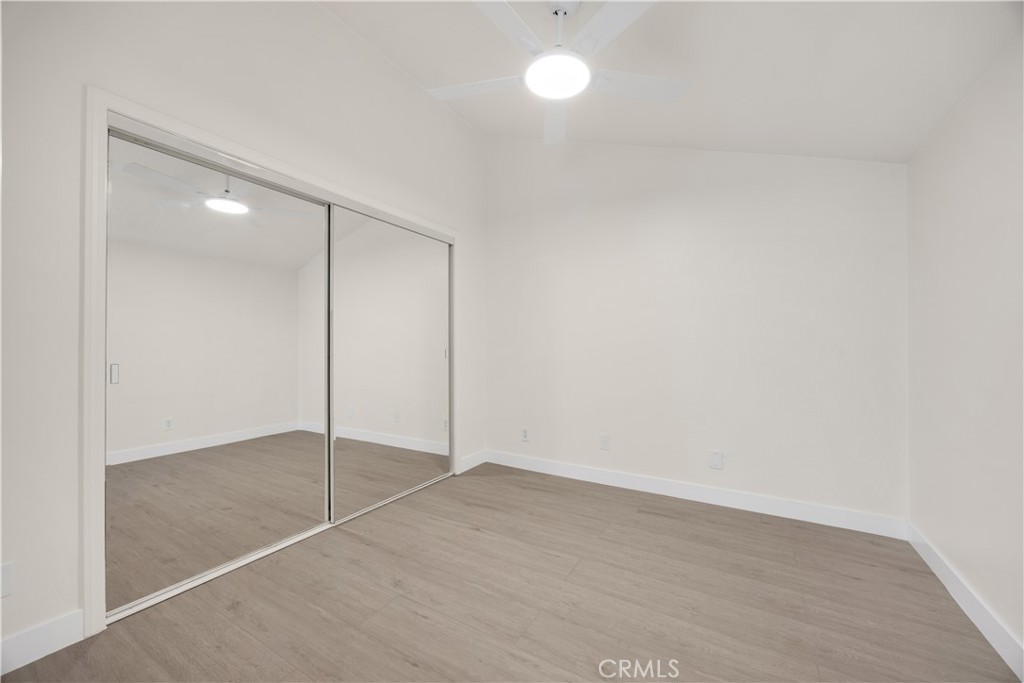 1300 W Lambert 10 Property Photo 18